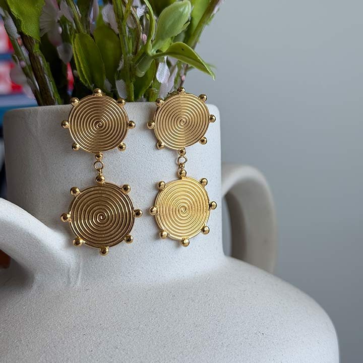 KIN EARRING