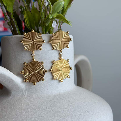 KIN EARRING